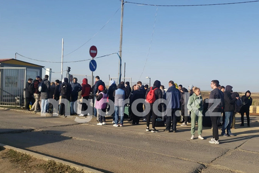 В Казахстане в 2022 году въехало 5 млн иностранцев, 650 тыс остались в стране 